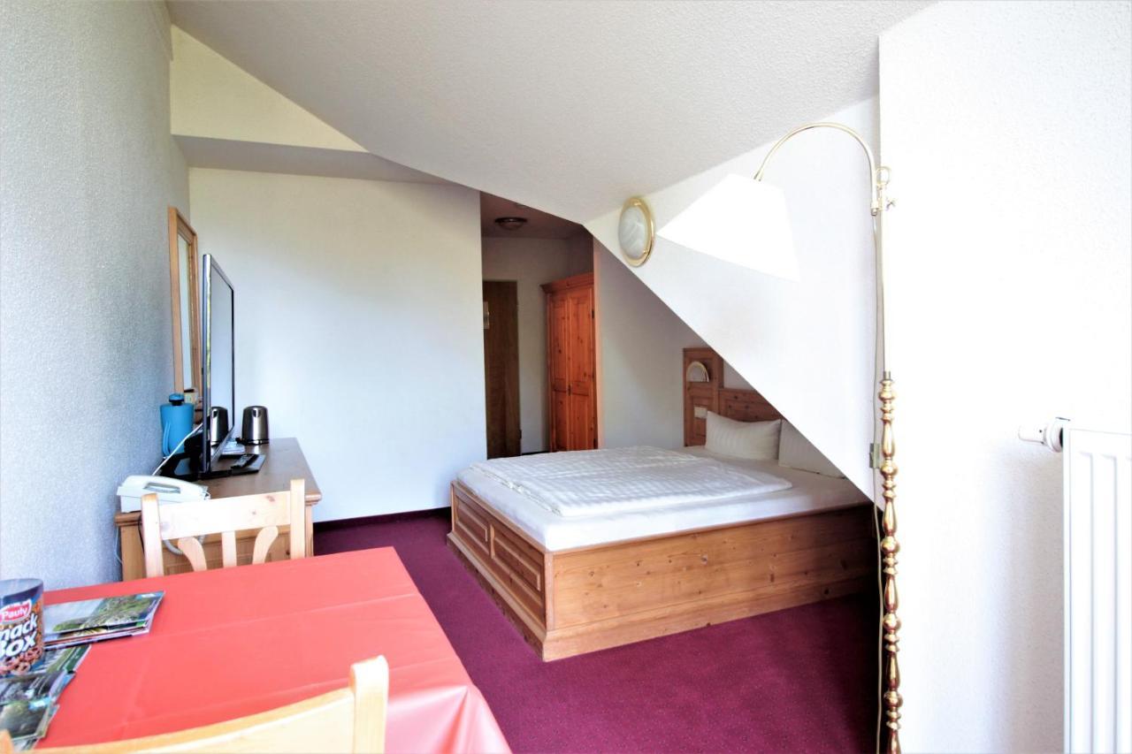 Ruhiges Doppelzimmer Im Hotel Ahornhof Lindberg ภายนอก รูปภาพ